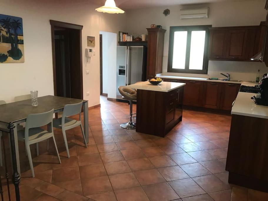 Villa Parisi Luxury Italian Villa Fano Eksteriør bilde